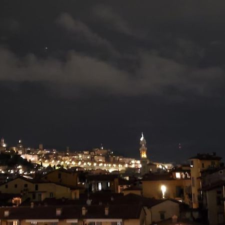 "La Me Ca" Intero Appartamento In Centro Con Vista Sui Colli Bergamo Exteriér fotografie