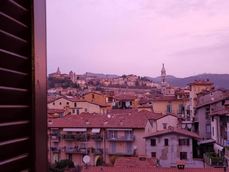 "La Me Ca" Intero Appartamento In Centro Con Vista Sui Colli Bergamo Exteriér fotografie